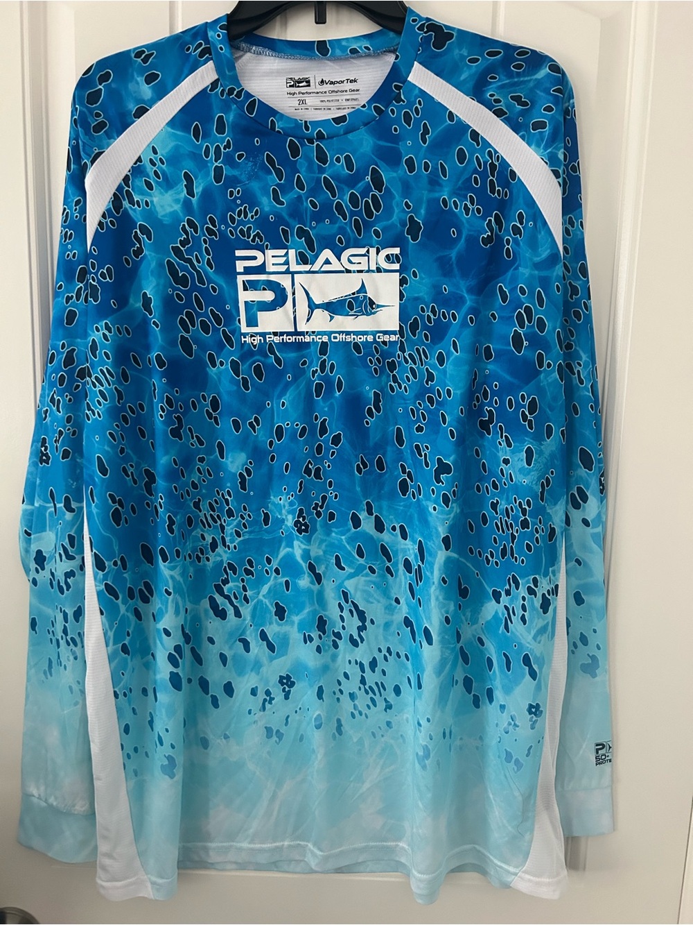 Pelagic VaporTek Fishing Shirt 2XL Blue white UV50+ Performance Shirt